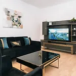 David's Apartment *